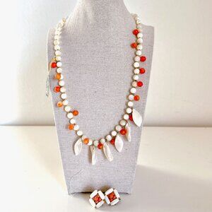 NEW VINTAGE MIRIAM HASKELL CORAL & CREAM SHELL BEADED NECKLACE AND EARRING SET